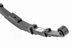 Jeep CJ5 Rear Leaf Springs - Rough Country - 2.5